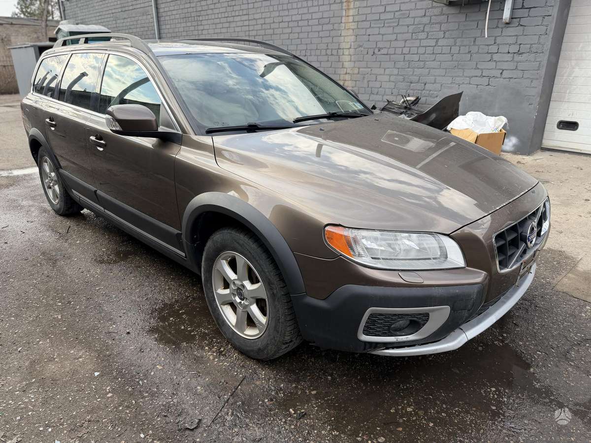 Volvo XC70, 3.2 l., Универсал