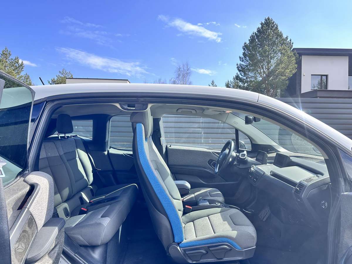 BMW i3, 19 kWh, hatchback