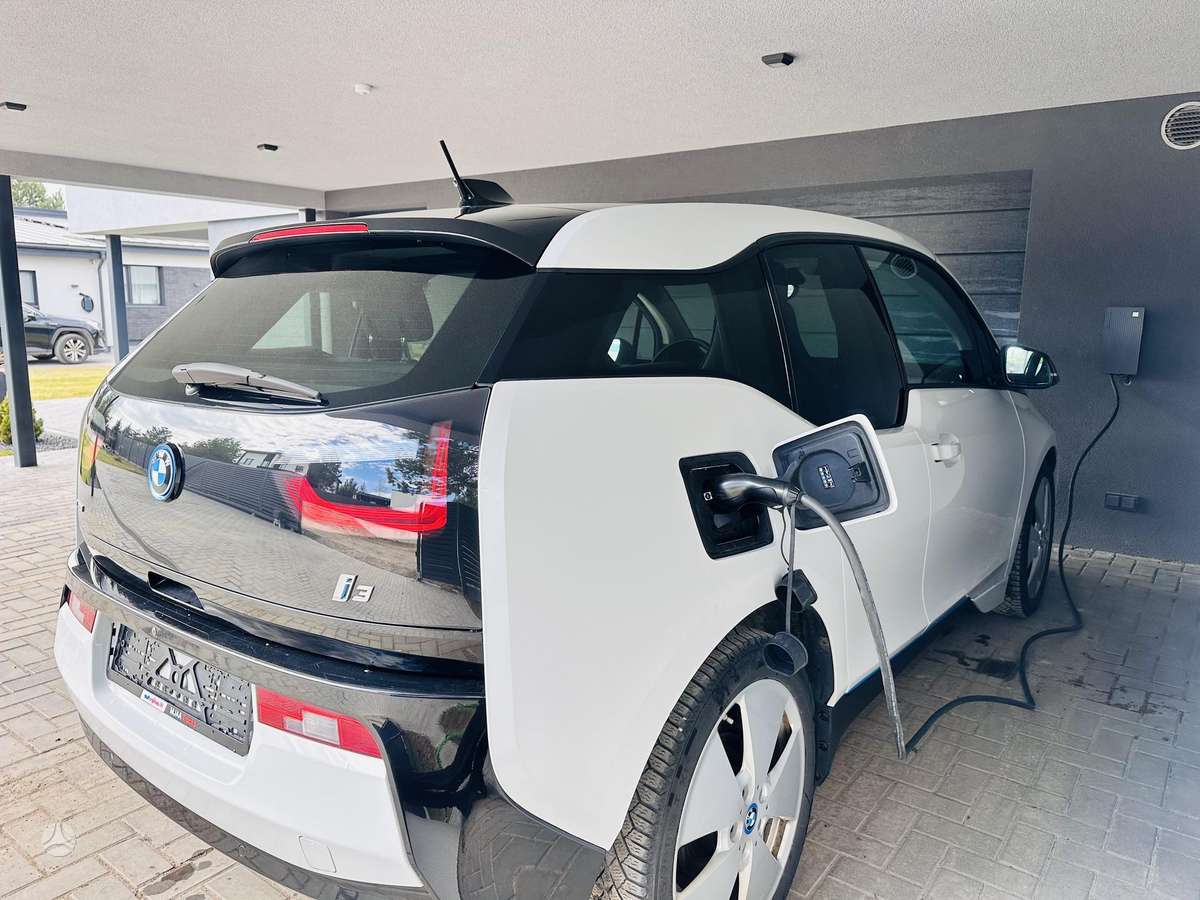 BMW i3, 19 kWh, hatchback