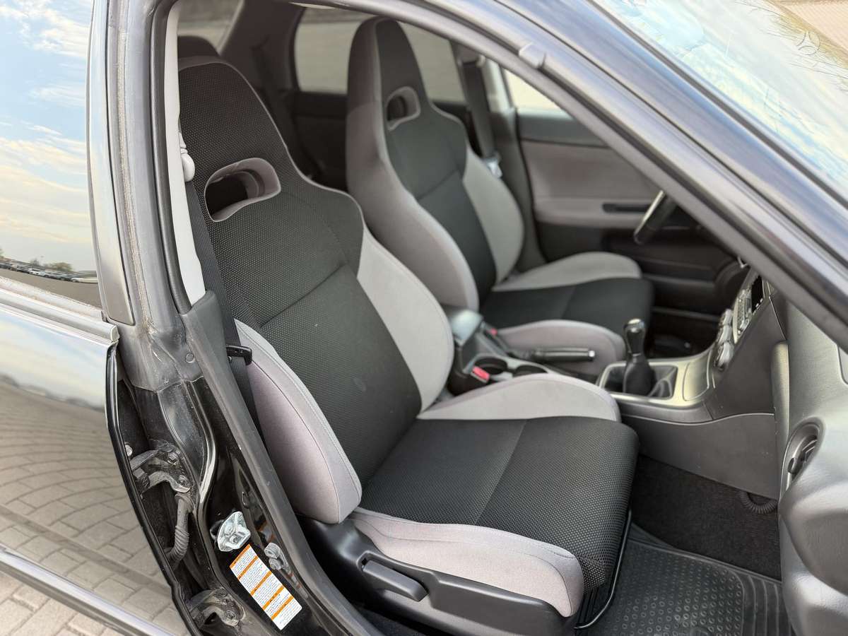 Subaru Impreza WRX - 9