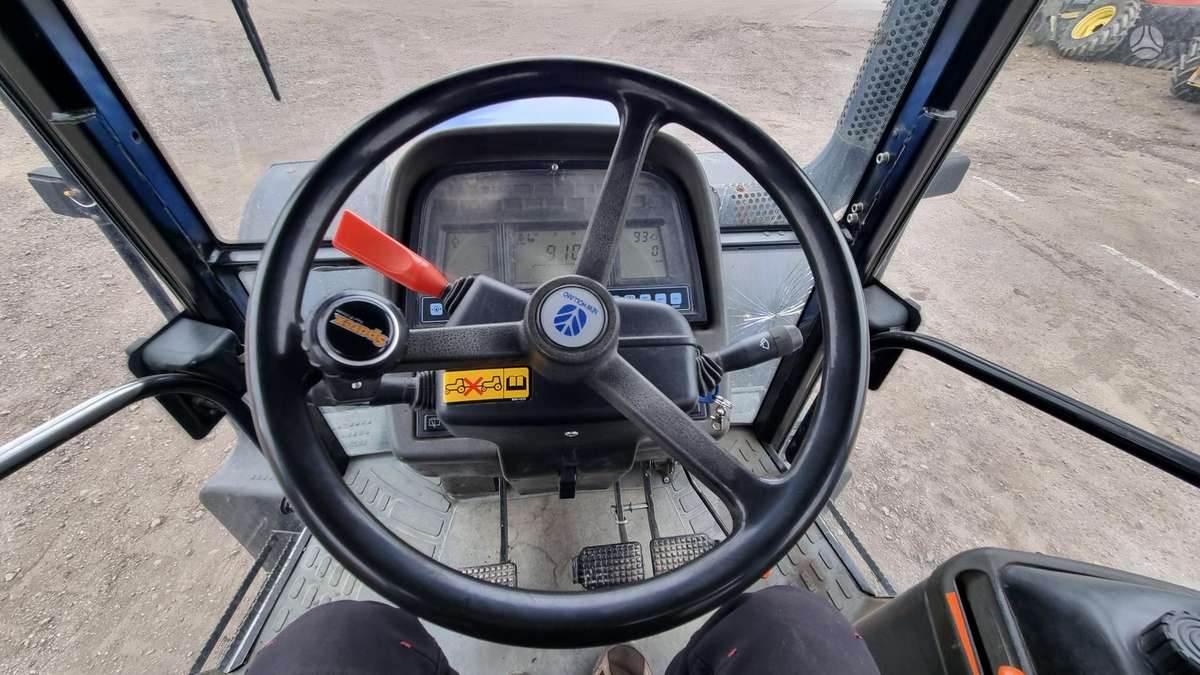 New Holland TM190, тракторы