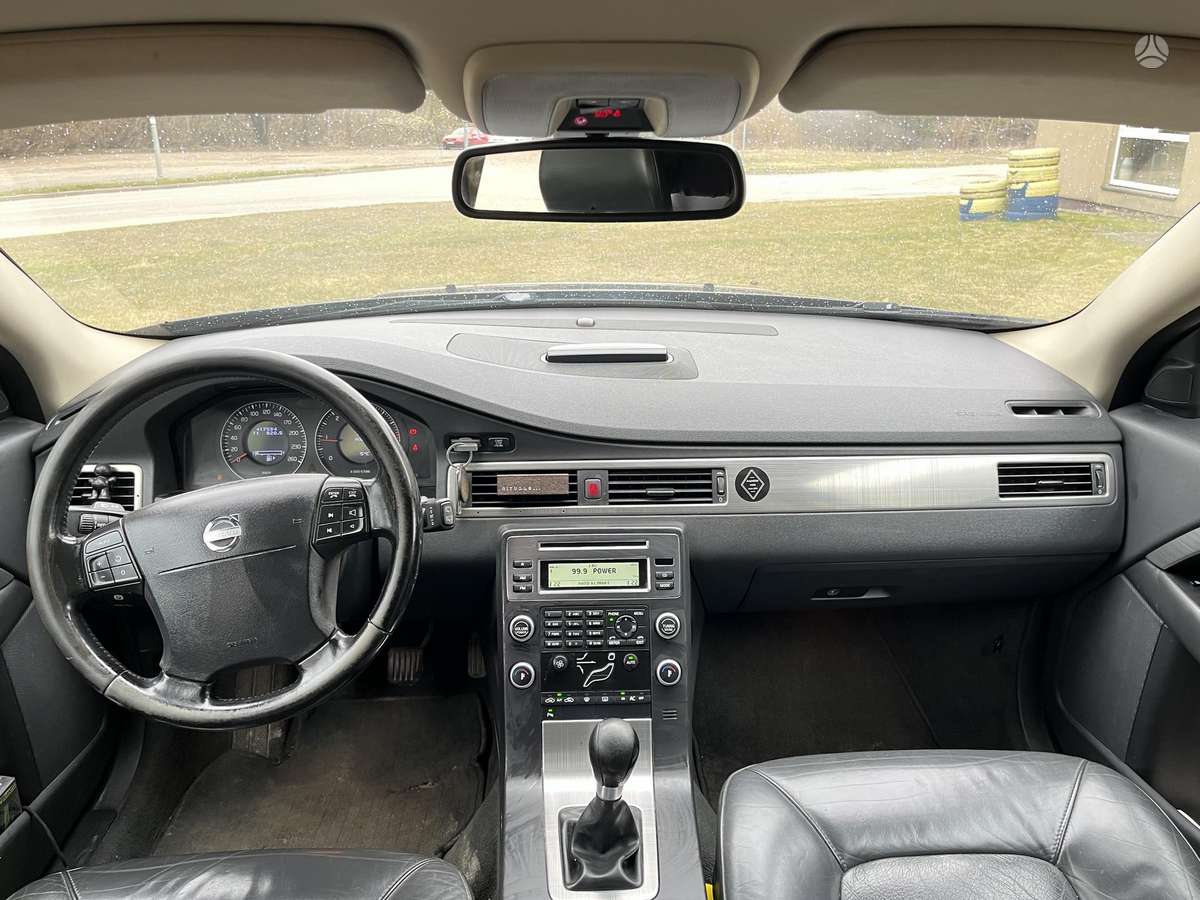 Volvo V70, 2.0 l., Универсал