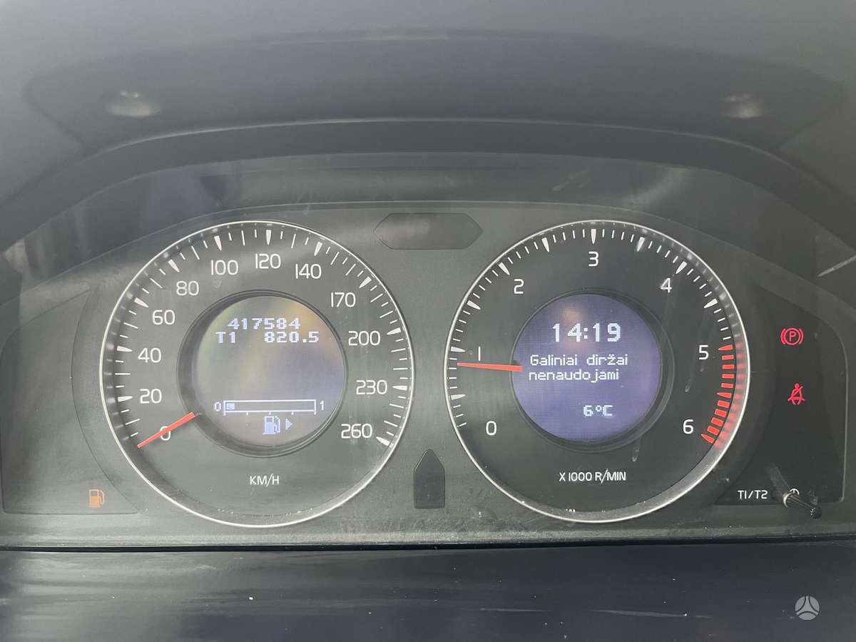 Volvo V70, 2.0 l., Универсал