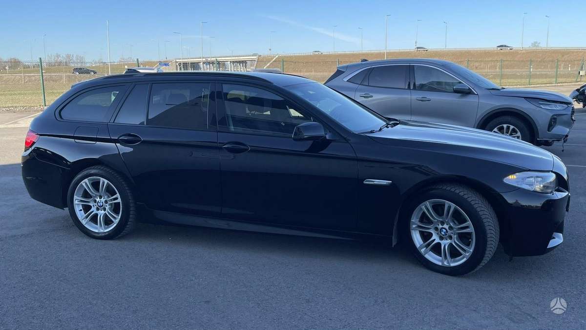 BMW 525, 3.0 l., Универсал