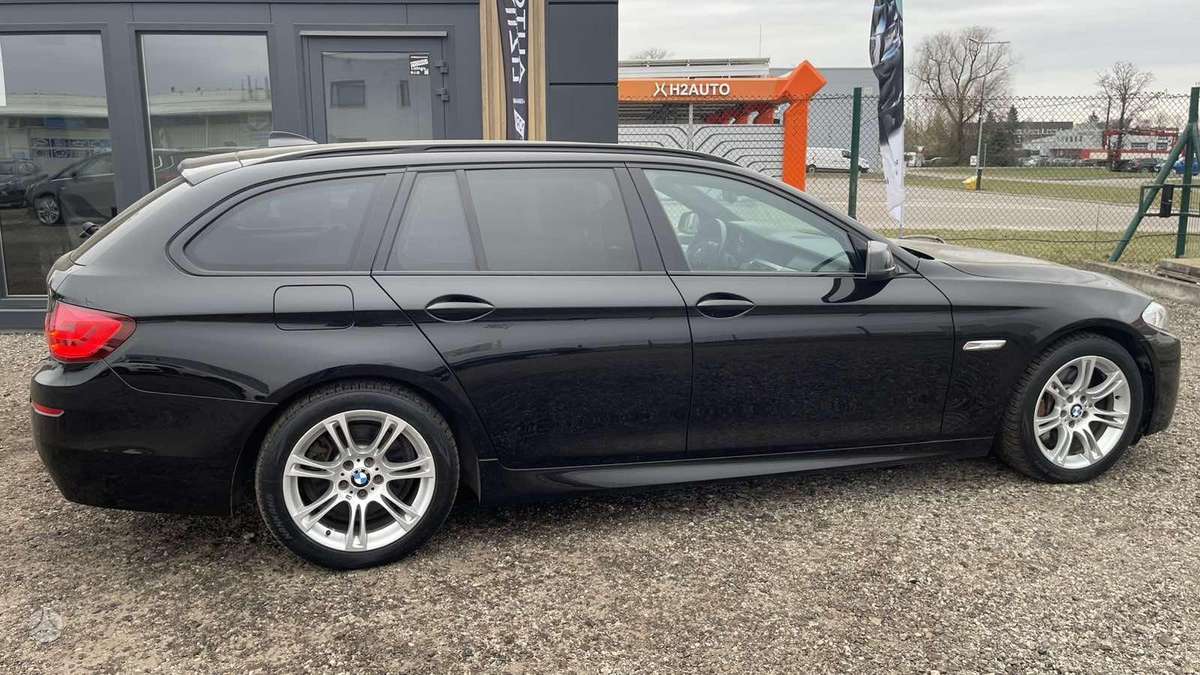 BMW 525, 3.0 l., Универсал