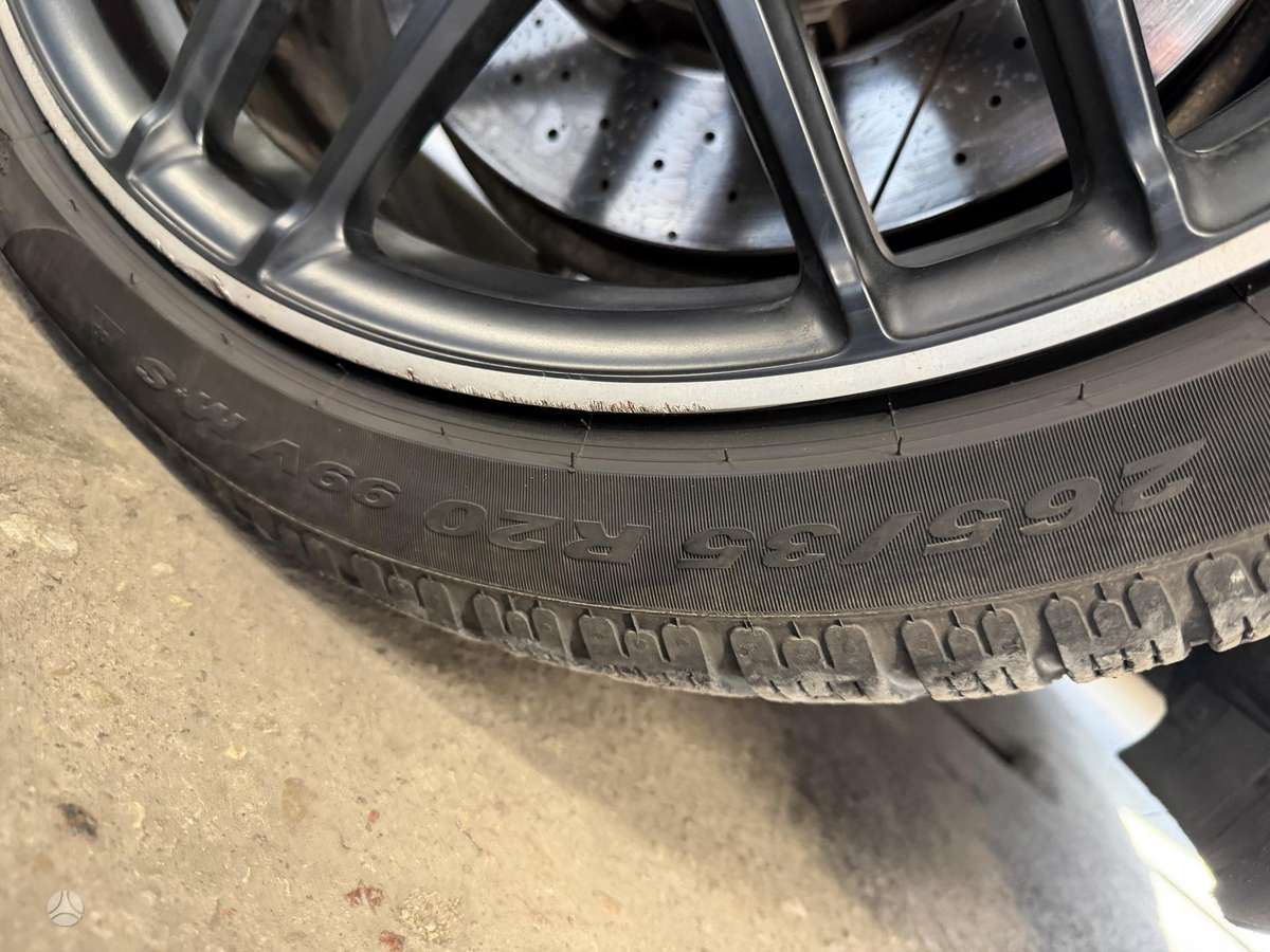 Mercedes-Benz E63s, kalti, R20