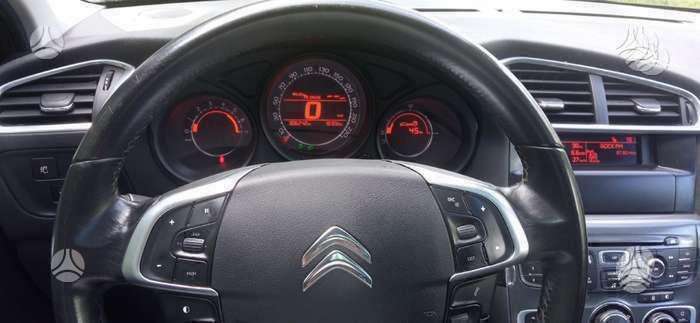 Citroen C4, 1.6 l., hatchback