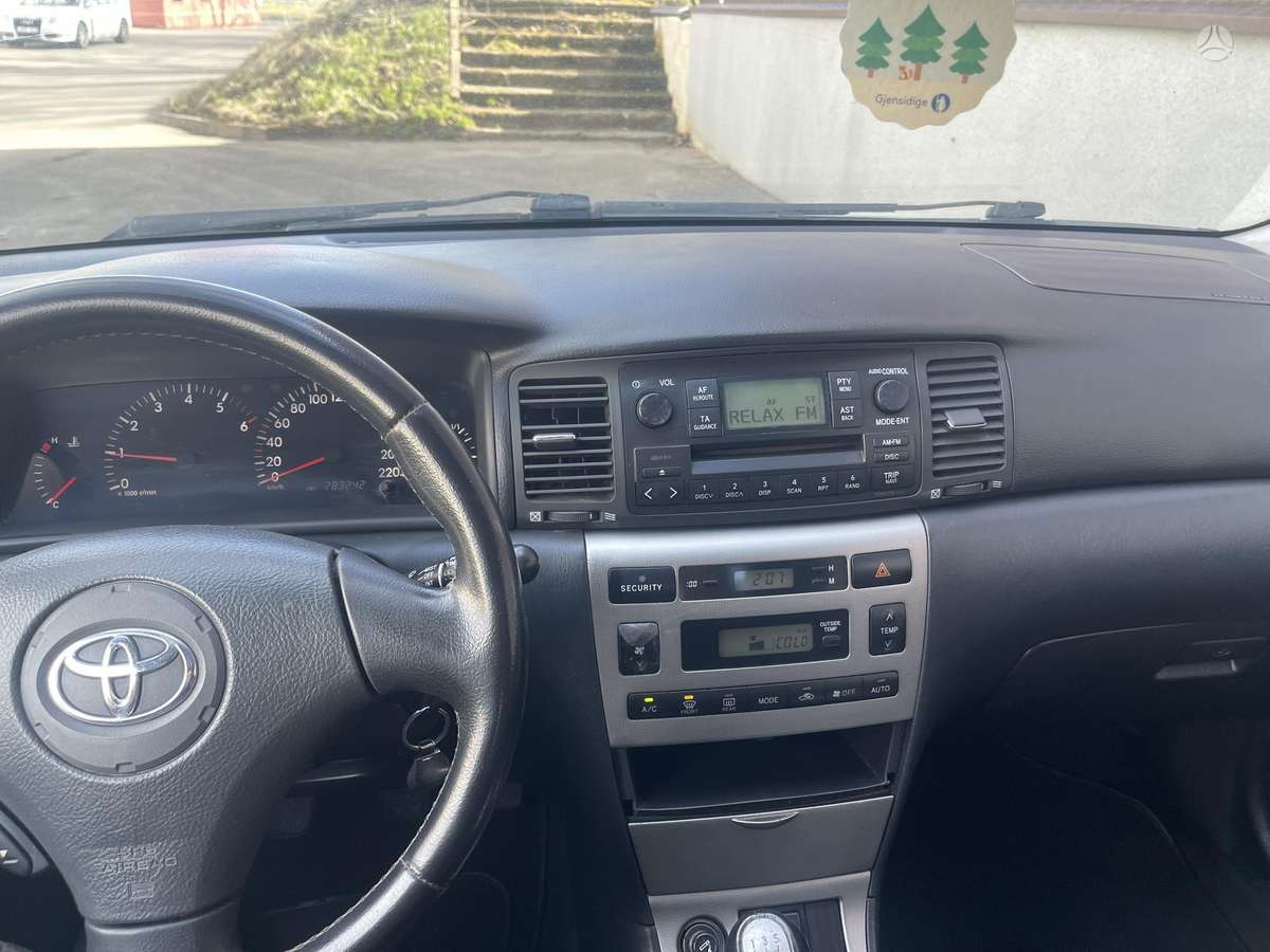 Toyota Corolla, 2.0 l., Хэтчбек