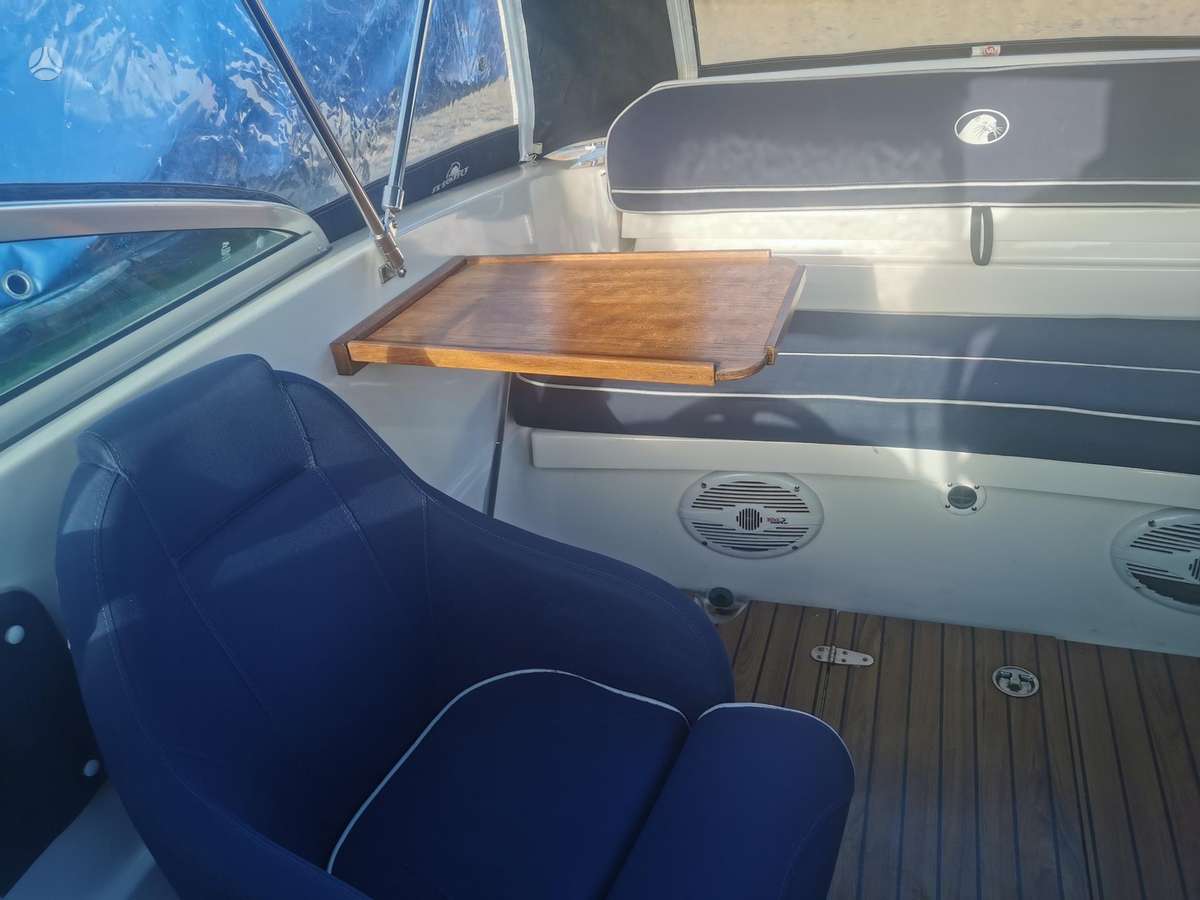 Uttern D55, яхты / катера