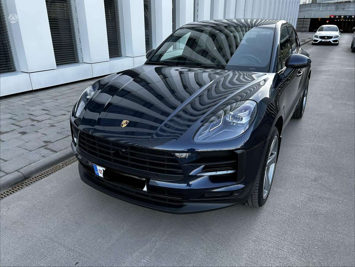 Porsche Macan, 2.0 l., off-road / crossover