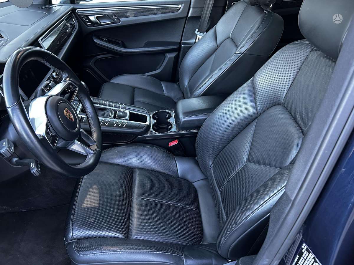 Porsche Macan, 2.0 l., Внедорожник / Кроссовер