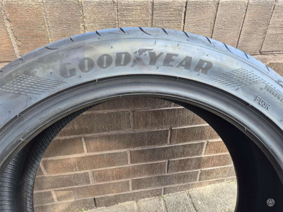 Goodyear, summer 225/45 R18