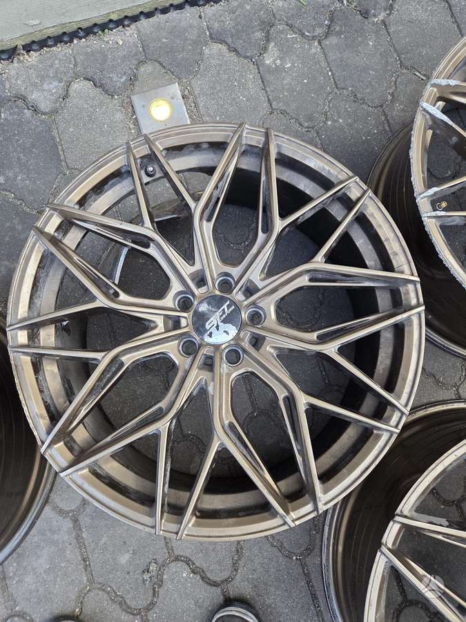 -Kita-, light alloy, R20