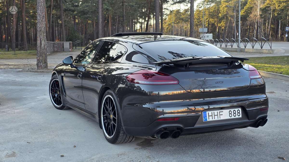 Porsche Panamera - 6