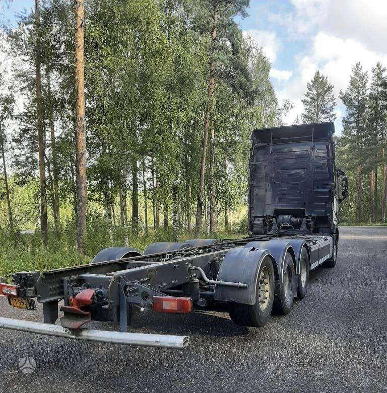 Volvo FH540, isothermal trucks