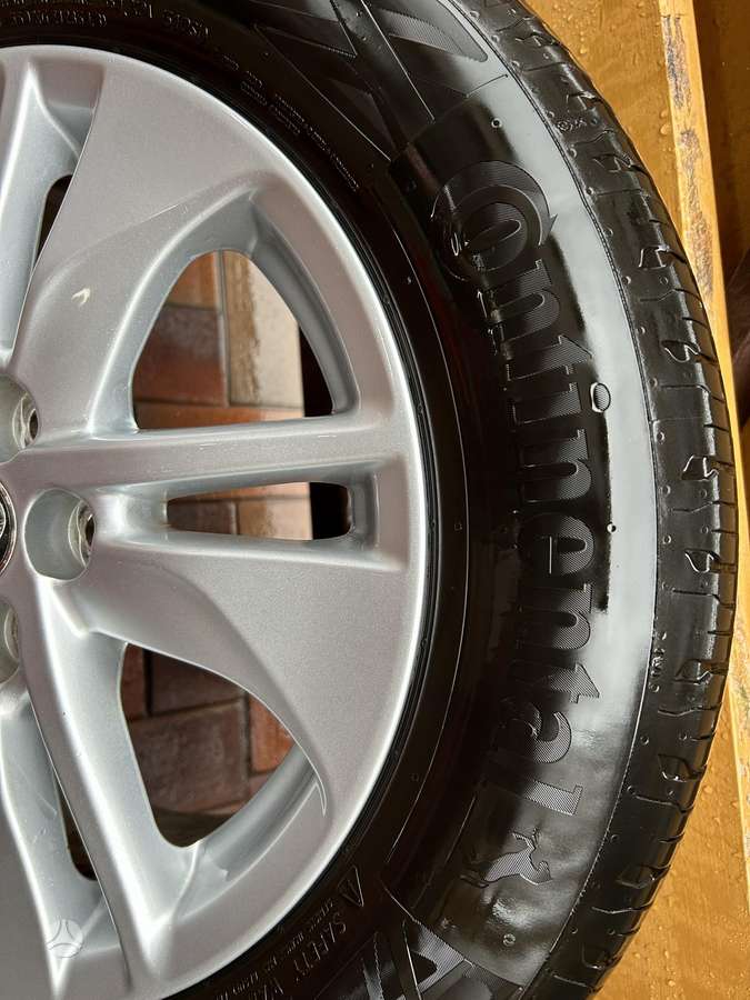 Toyota Yaris, light alloy, R15