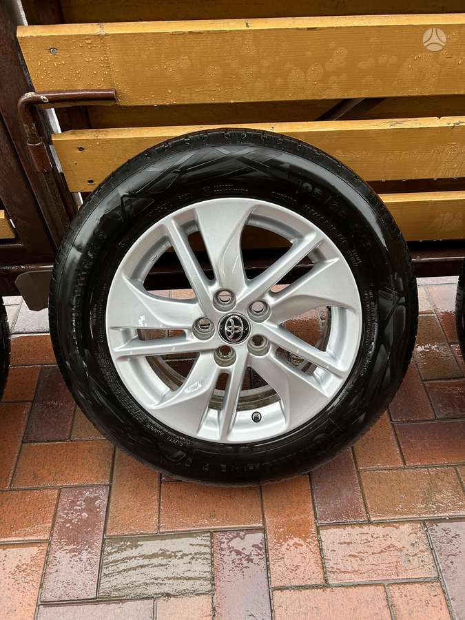 Toyota Yaris, light alloy, R15