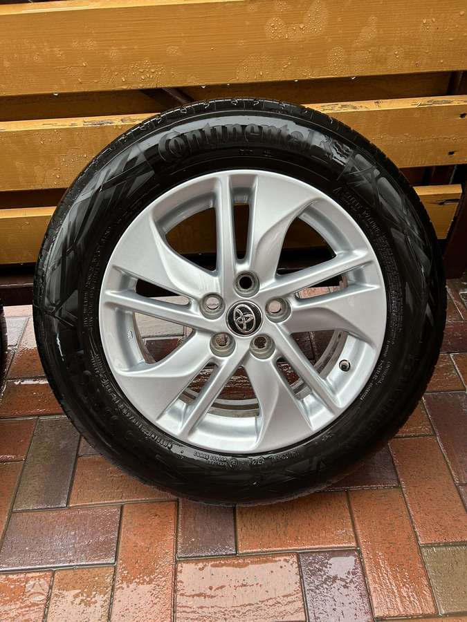 Toyota Yaris, light alloy, R15