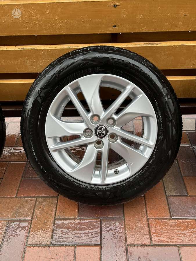 Toyota Yaris, light alloy, R15