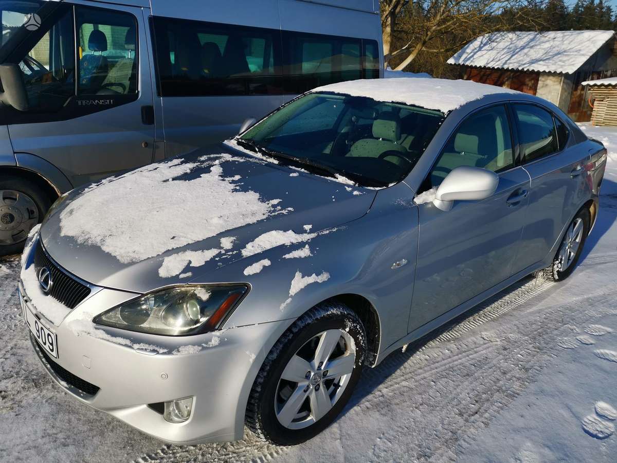 Lexus IS 220, 2.2 l., Седан