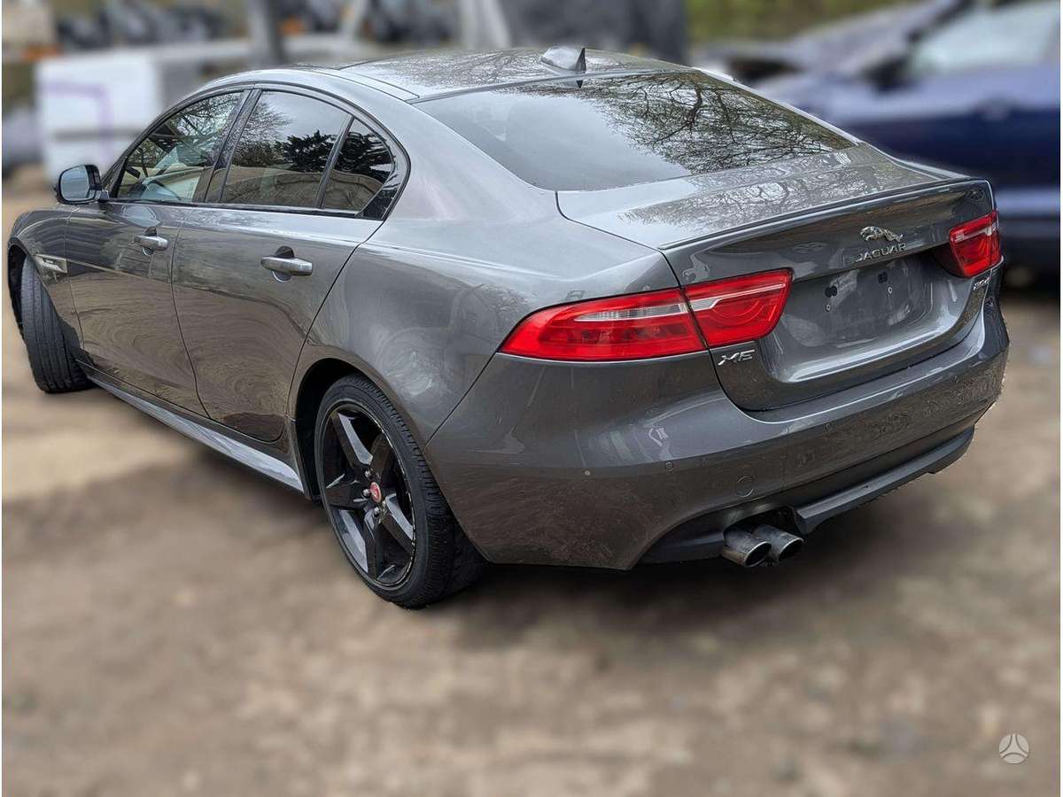 Jaguar XE variklis