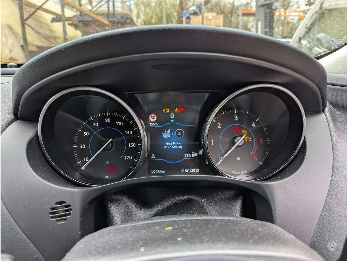 Jaguar XE engine