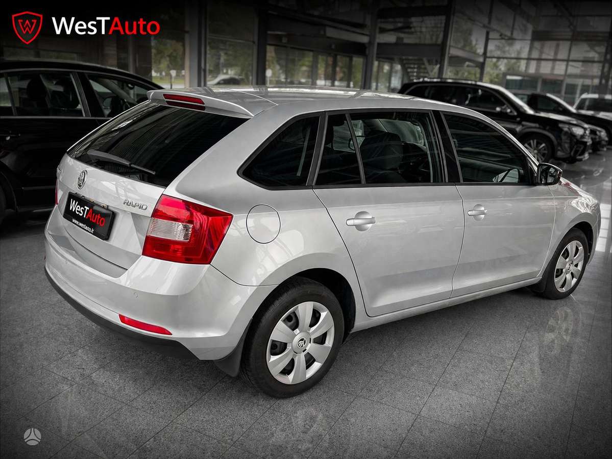 Skoda Rapid, 1.4 l., Хэтчбек