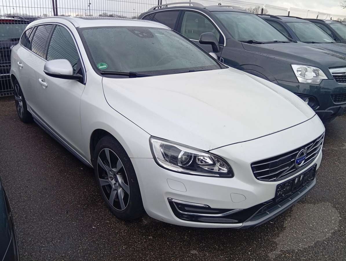 Volvo V60, Универсал