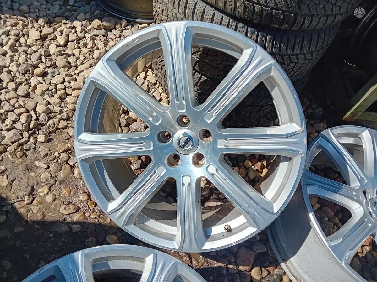 Volvo, light alloy, R20