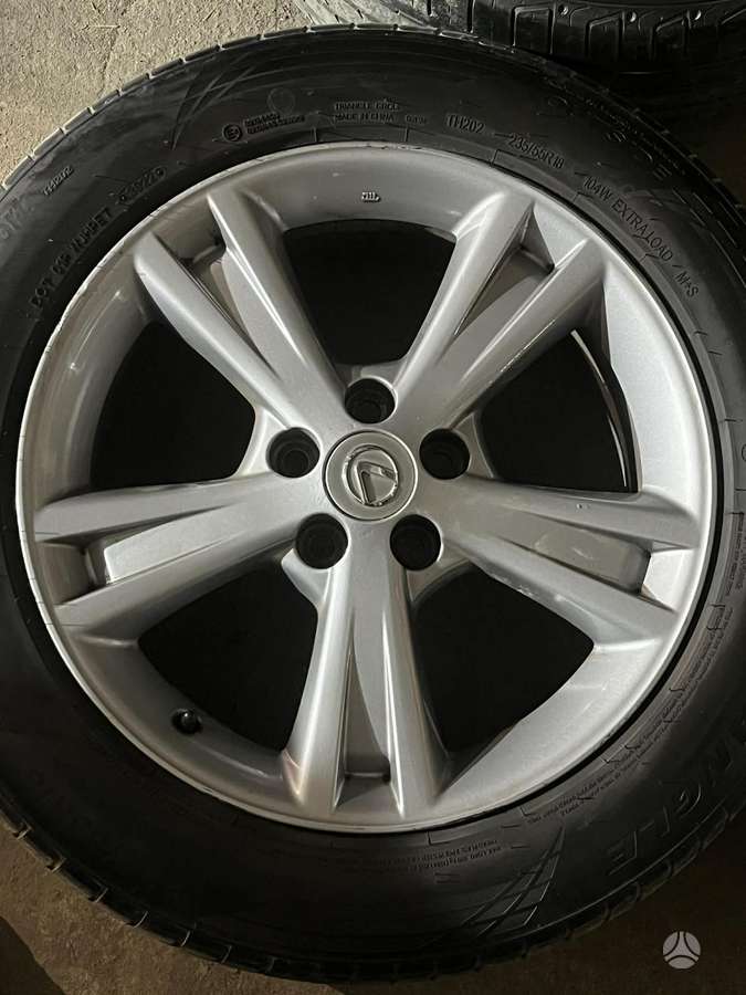 Lexus, lengvojo lydinio, R18