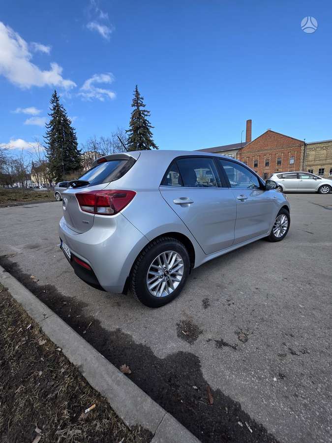 Kia Rio, 1.0 l., hatchback