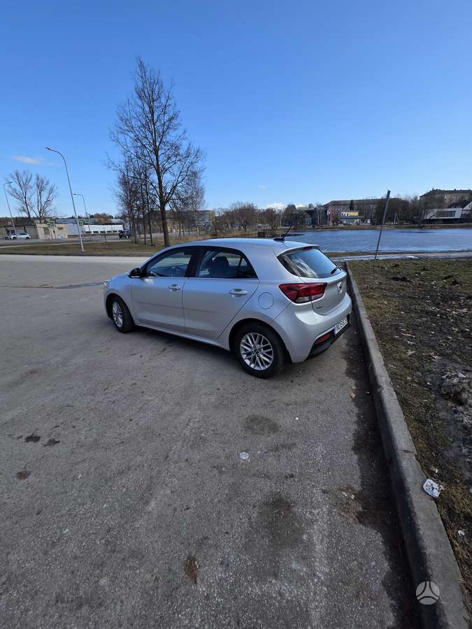 Kia Rio, 1.0 l., hatchback
