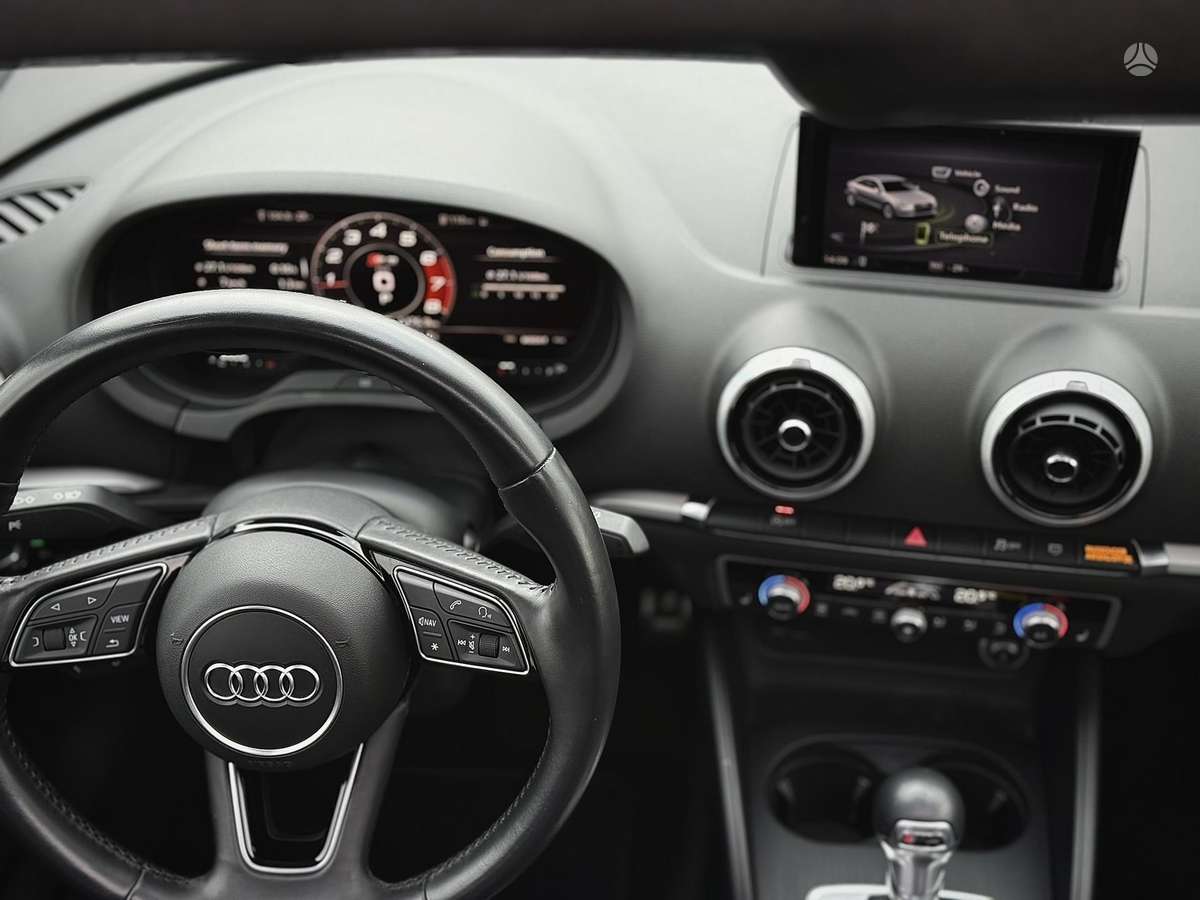 Audi A3, 2.0 l., Седан