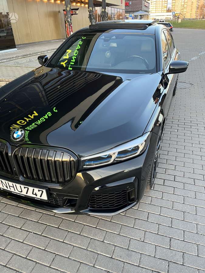 BMW 740, 3.0 l., Седан