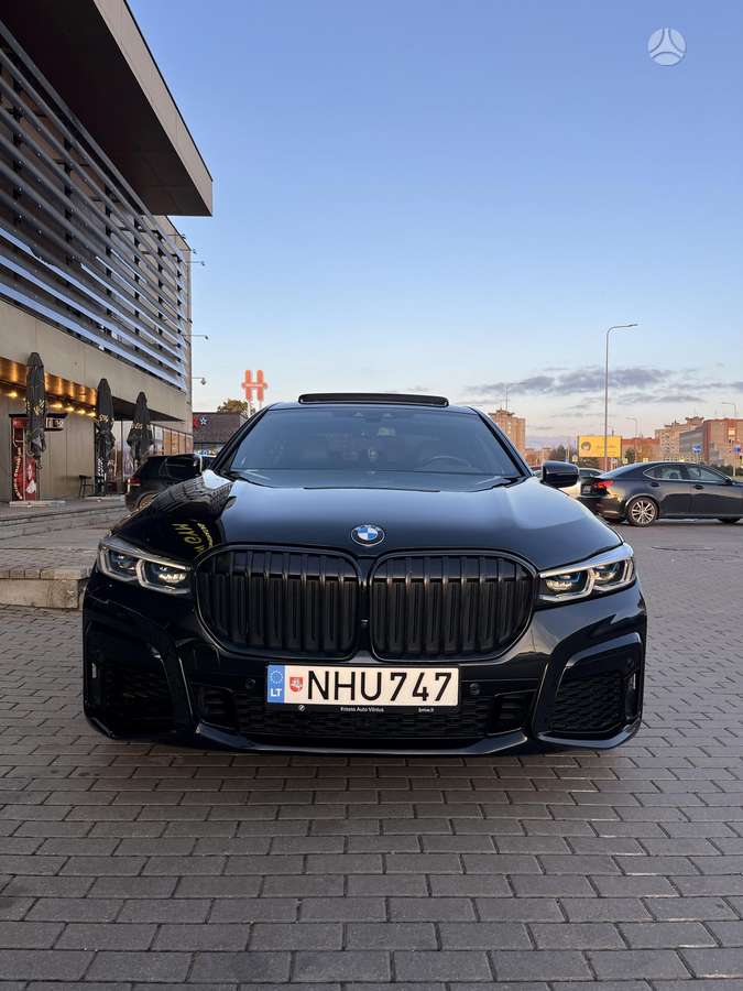 BMW 740, 3.0 l., Седан