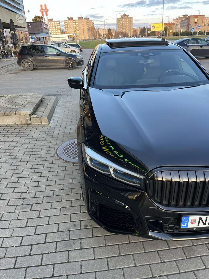BMW 740, 3.0 l., Седан