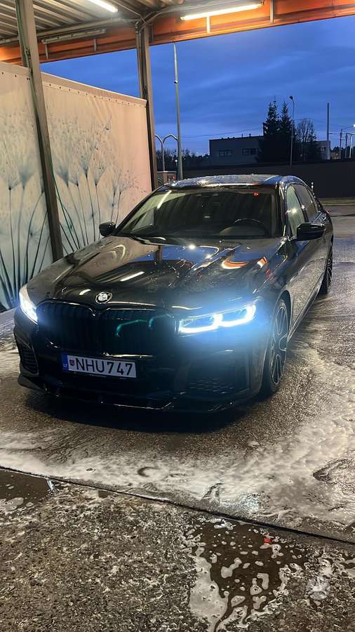 BMW 740, 3.0 l., Седан