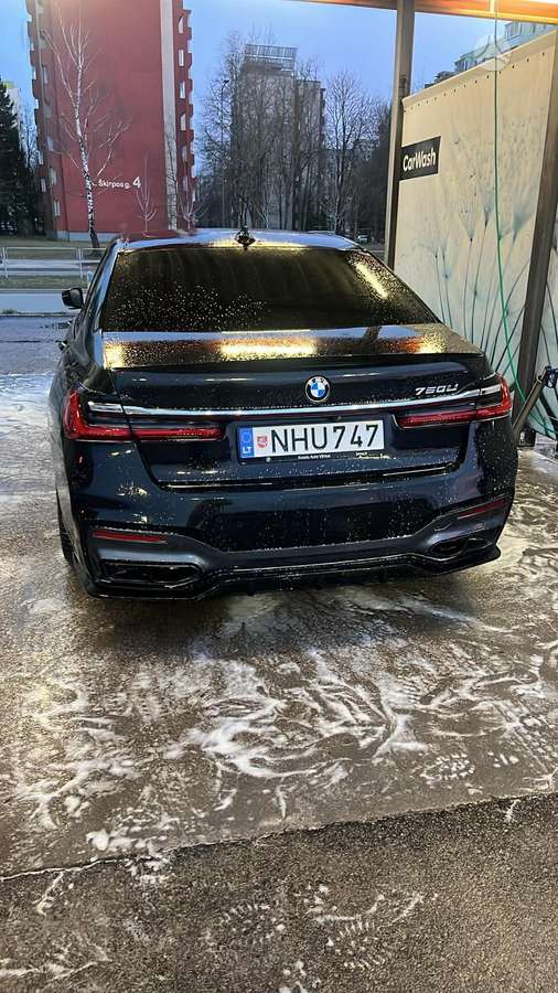 BMW 740, 3.0 l., Седан