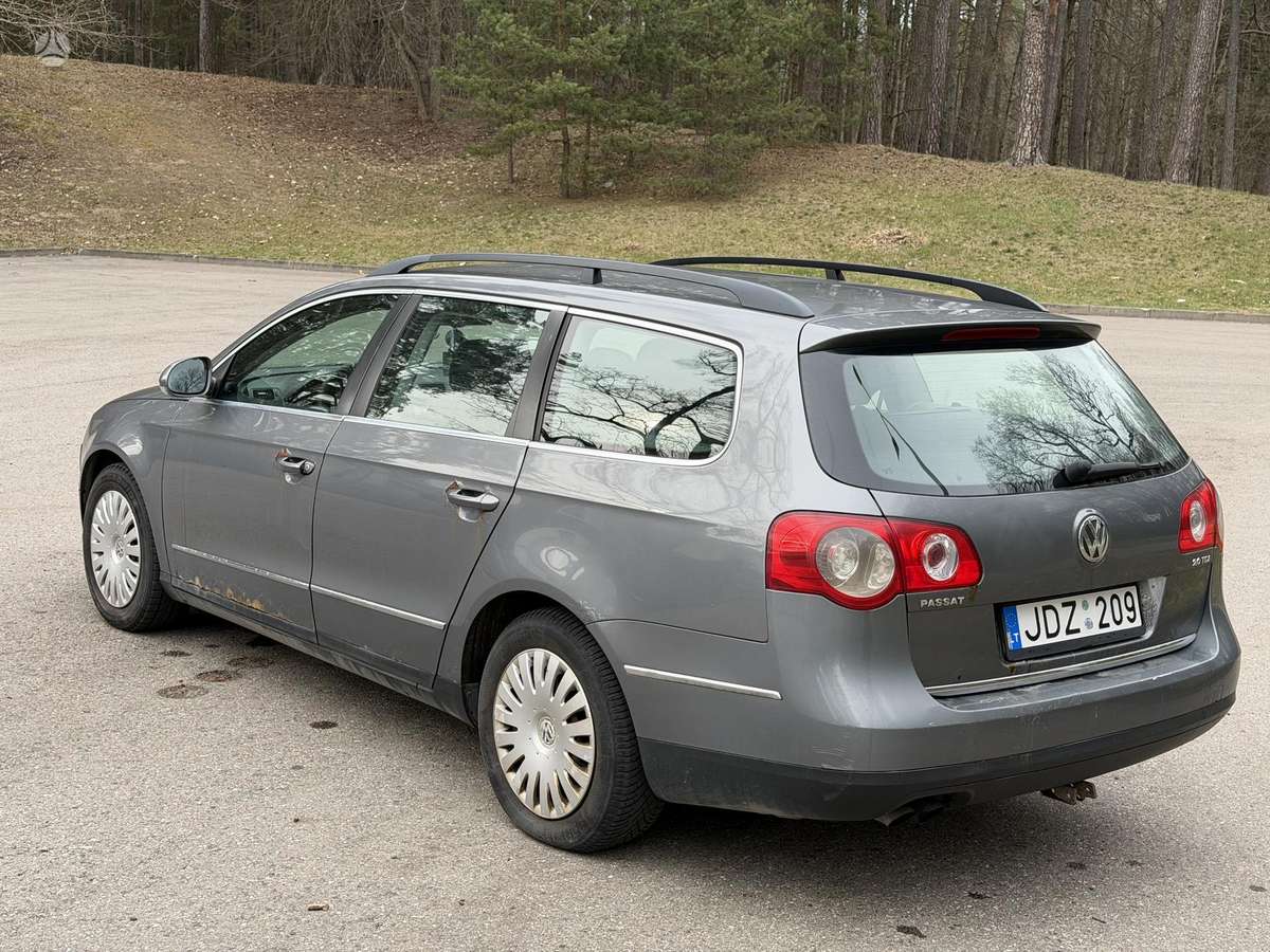 Volkswagen Passat, 2005