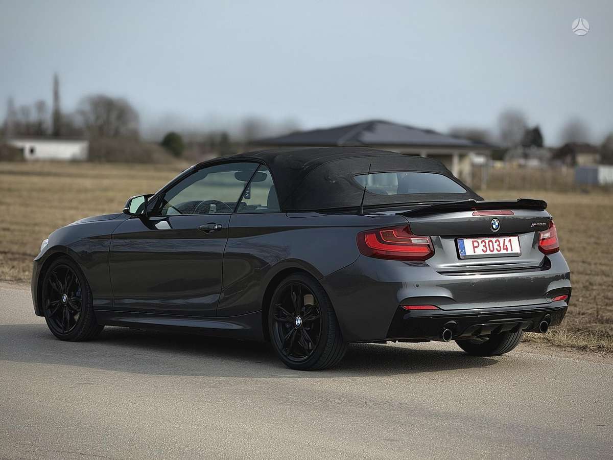 BMW M235, 3.0 l., convertible