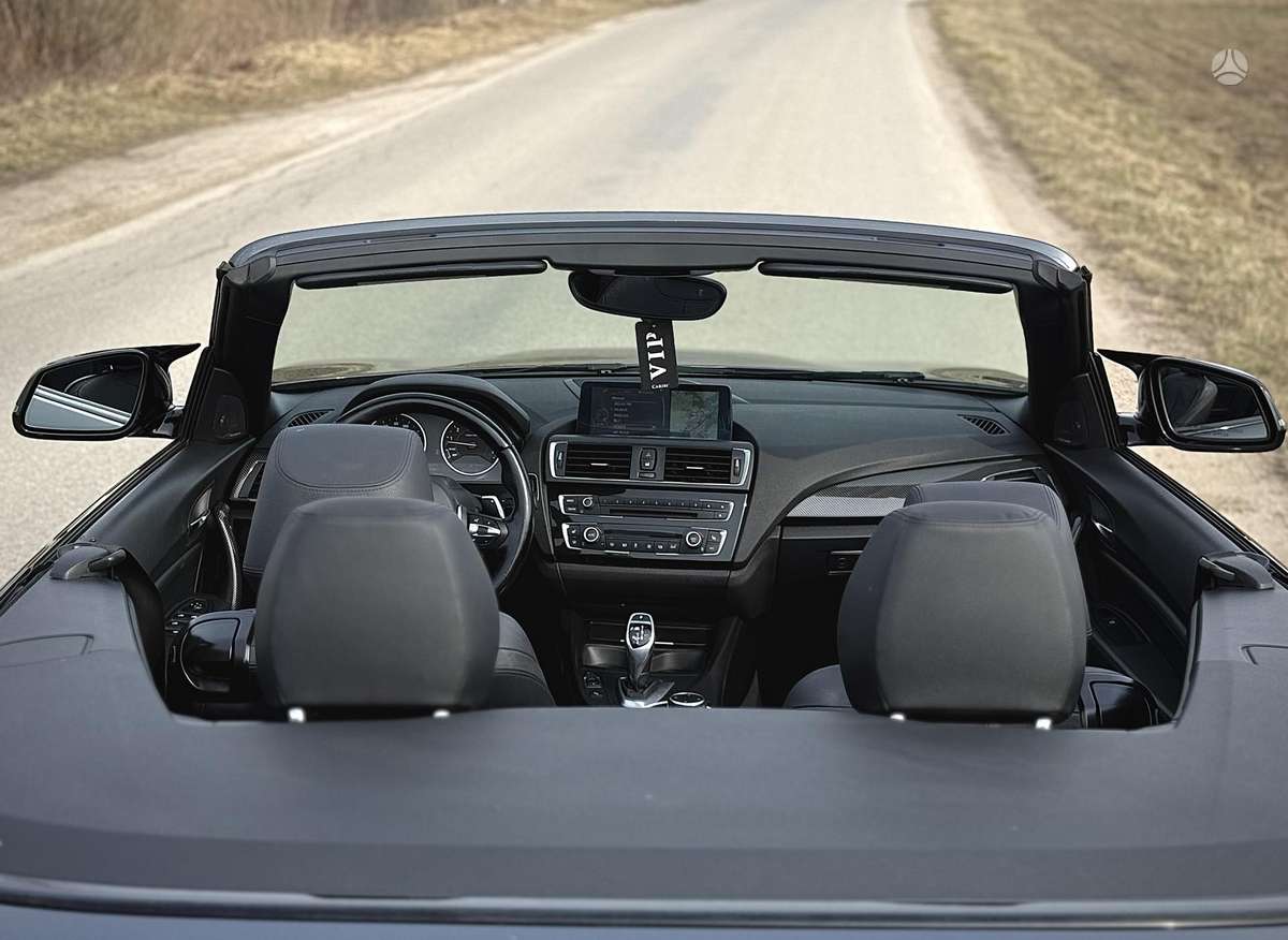 BMW M235, 3.0 l., convertible