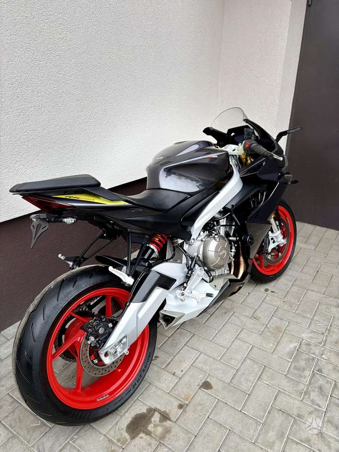 Aprilia RS 660cc, superbikes