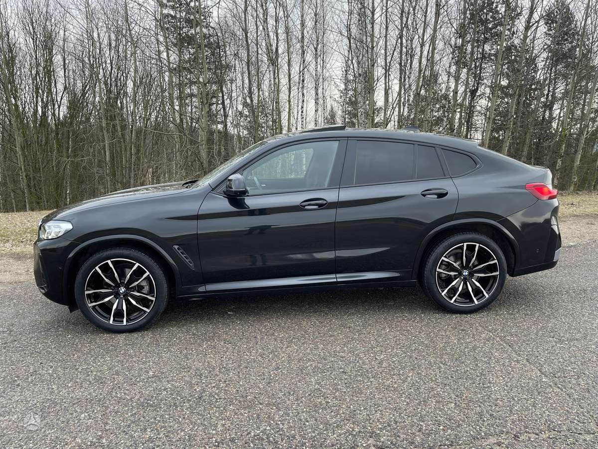 BMW X4, 2.0 l., off-road / crossover