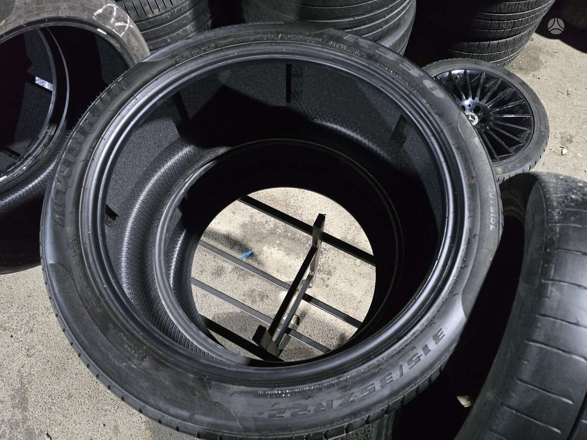 Winrun R330, summer 315/35 R22