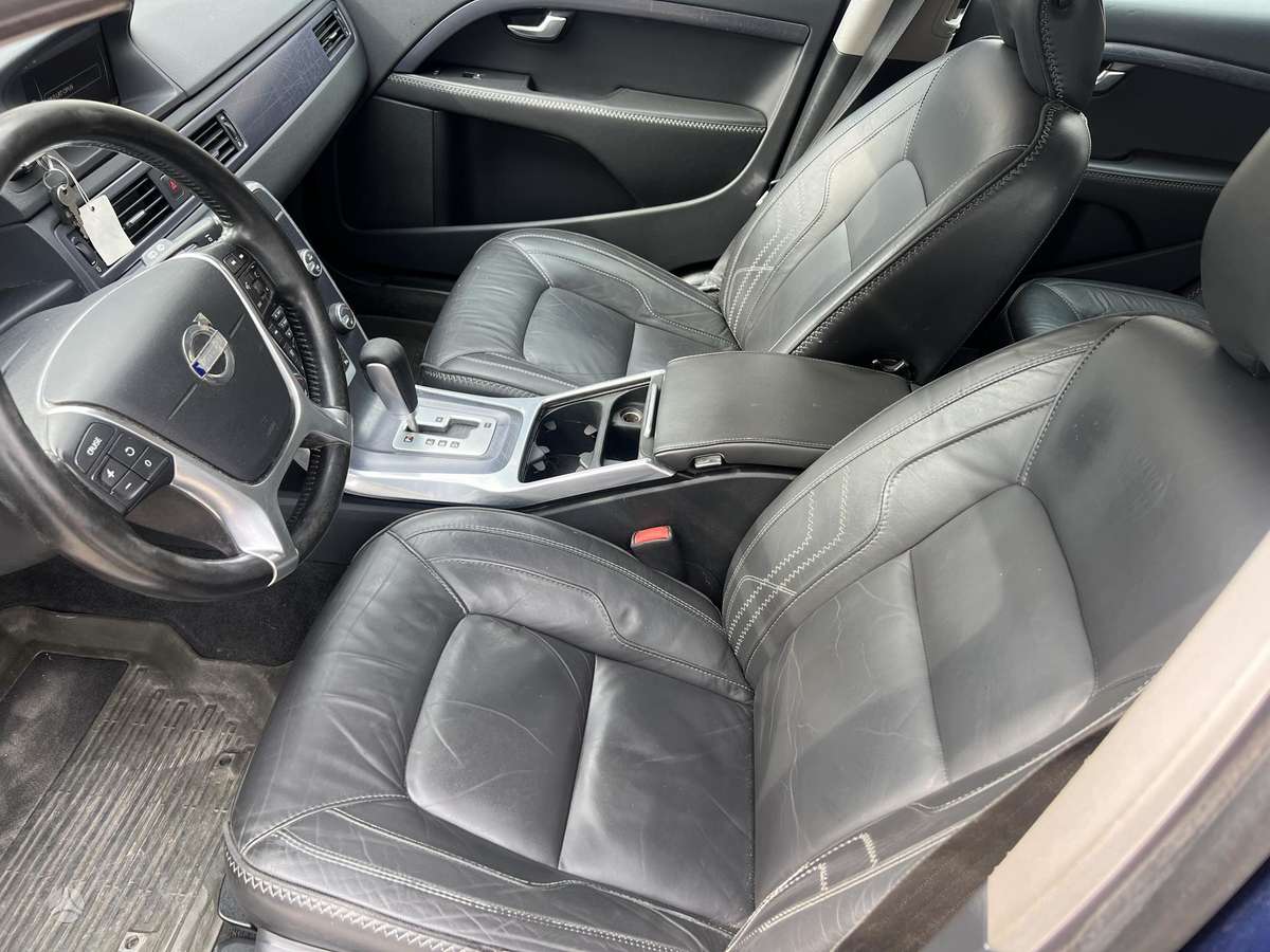 Volvo XC70, 2.4 l., universalas