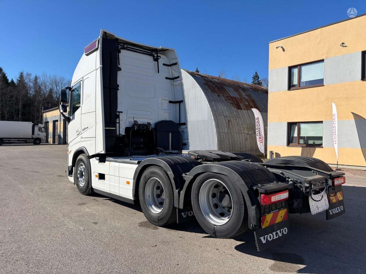 Volvo FH500, other