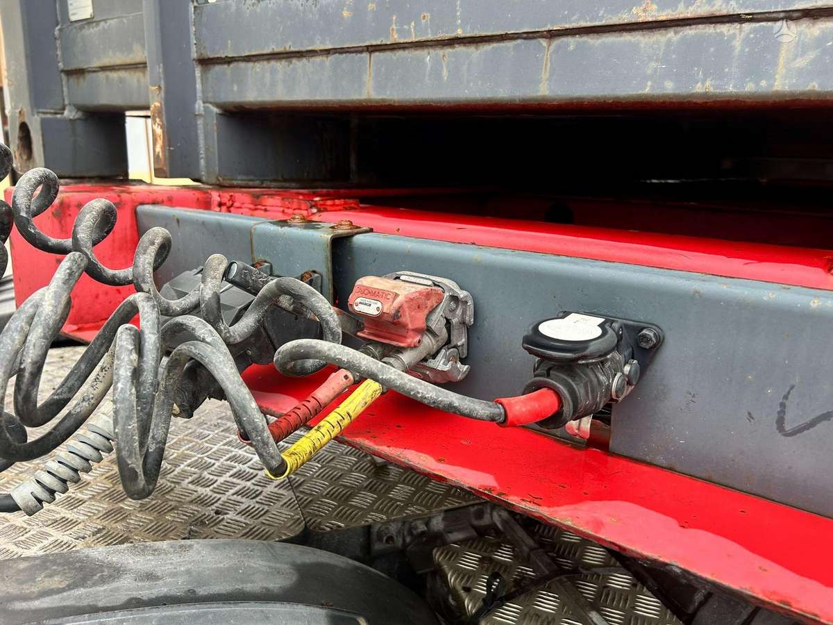Schweriner CS40TN, konteineru