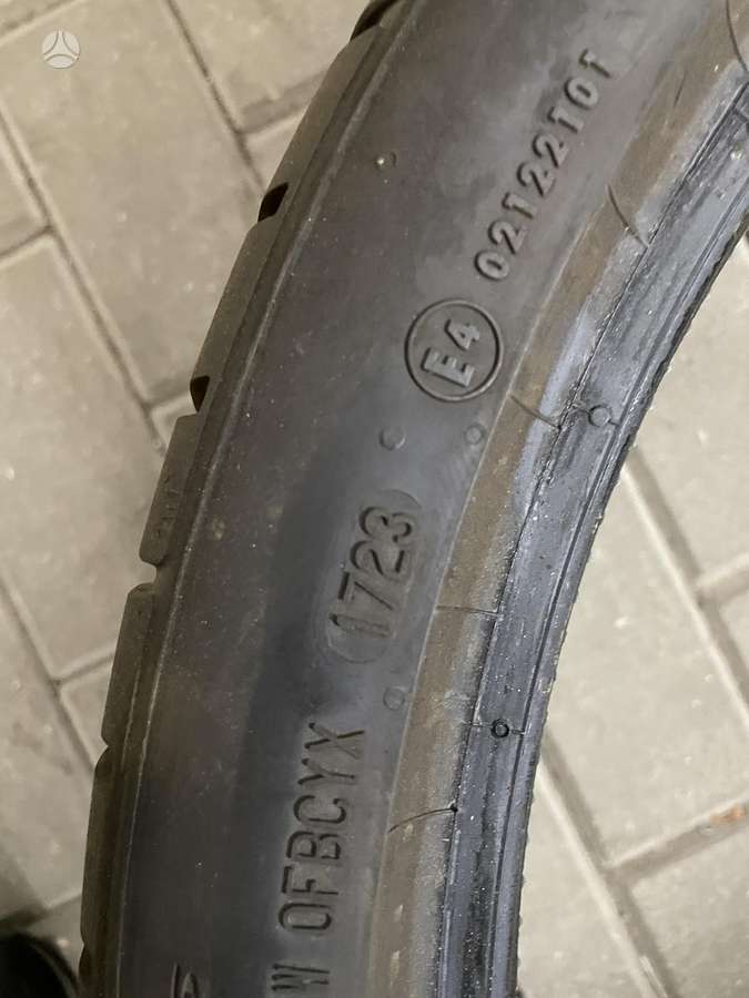 Continental, summer 275/30 R20