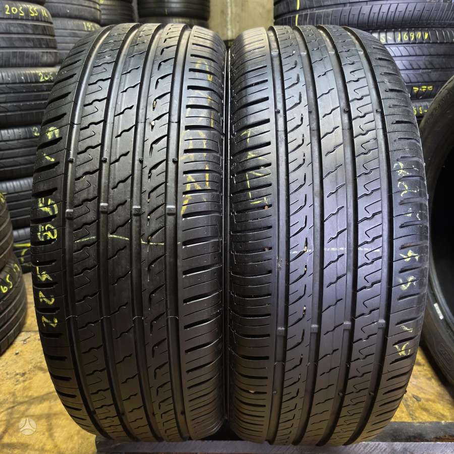 Barum Bravuris 5hp, summer 225/55 R19