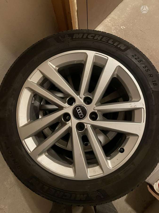 Audi, light alloy, R18